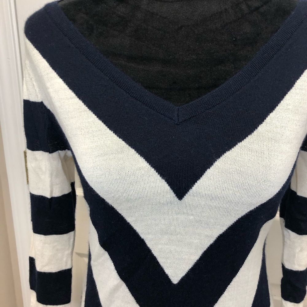 GAP navy white striped long sleeve sweater top - Picture 2 of 8